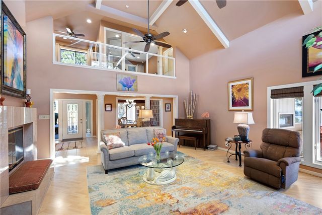 18 Rim Rock Road, Russellville, AR 72802