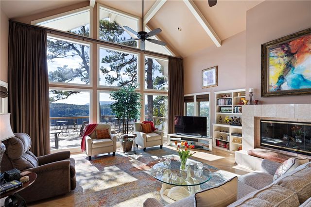 18 Rim Rock Road, Russellville, AR 72802