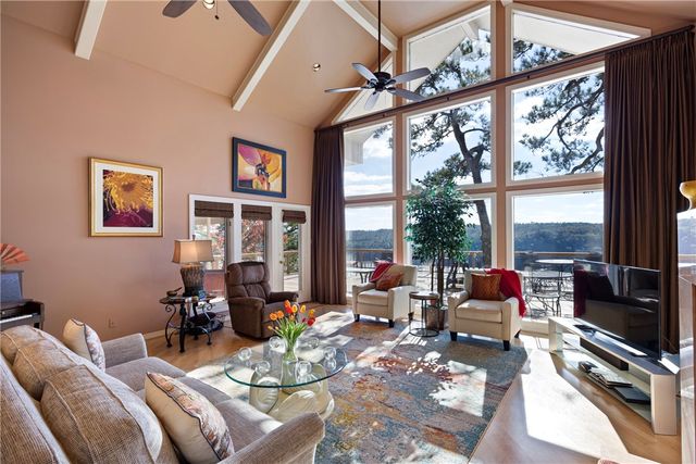 18 Rim Rock Road, Russellville, AR 72802