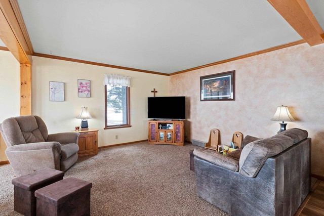 W1654 HOLY HILL ROAD, Cecil, WI 54111
