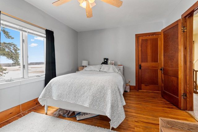 W1654 HOLY HILL ROAD, Cecil, WI 54111