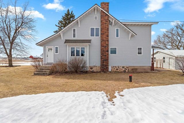 W1654 HOLY HILL ROAD, Cecil, WI 54111