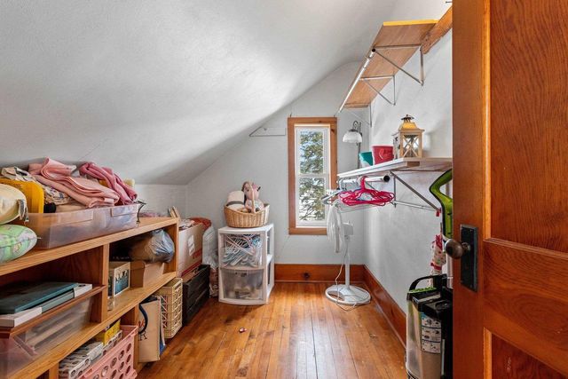 W1654 HOLY HILL ROAD, Cecil, WI 54111