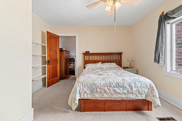 W1654 HOLY HILL ROAD, Cecil, WI 54111