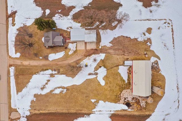 W1654 HOLY HILL ROAD, Cecil, WI 54111