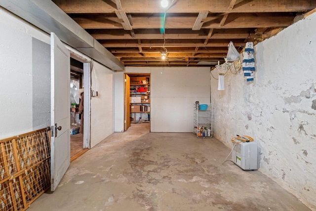 W1654 HOLY HILL ROAD, Cecil, WI 54111