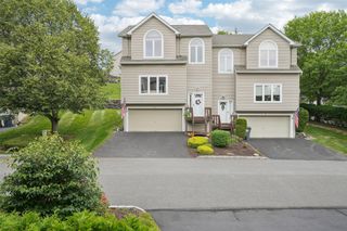 4 Cliffside Court, Highland Mills, NY 10930