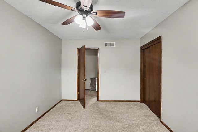 733 NW Greenwood Street 20, Ankeny, IA 50023