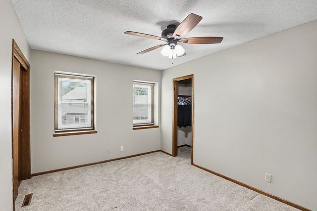 733 NW Greenwood Street 20, Ankeny, IA 50023