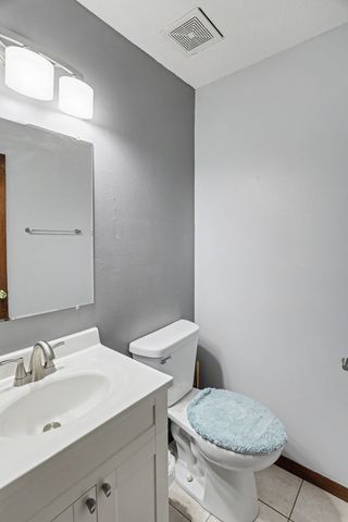733 NW Greenwood Street 20, Ankeny, IA 50023