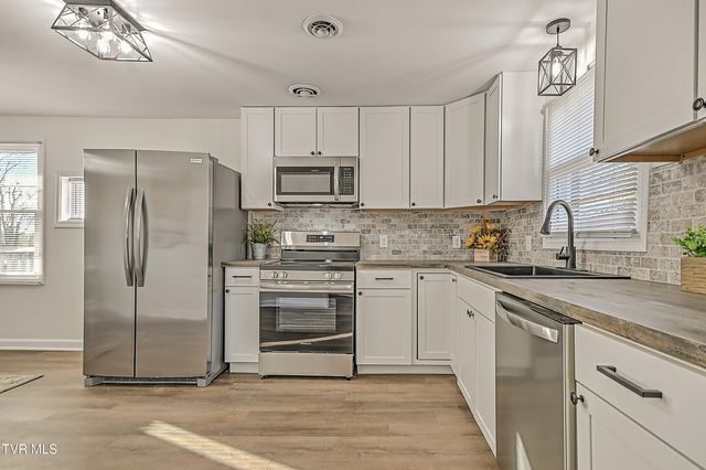 1118 Sevier Terrace Drive, Kingsport, TN 37660