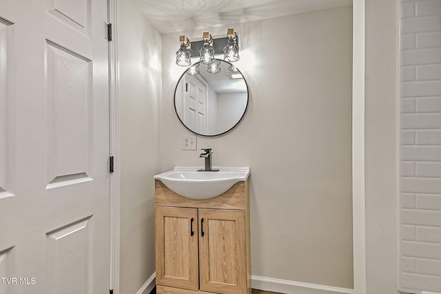 1118 Sevier Terrace Drive, Kingsport, TN 37660