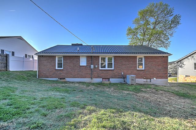 1118 Sevier Terrace Drive, Kingsport, TN 37660