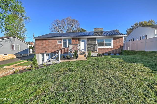 1118 Sevier Terrace Drive, Kingsport, TN 37660