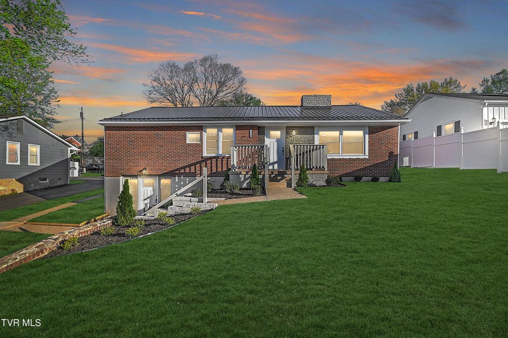 1118 Sevier Terrace Drive, Kingsport, TN 37660