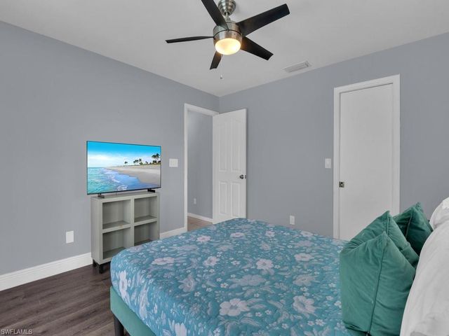 4809 13th AVE, Cape Coral, FL 33914
