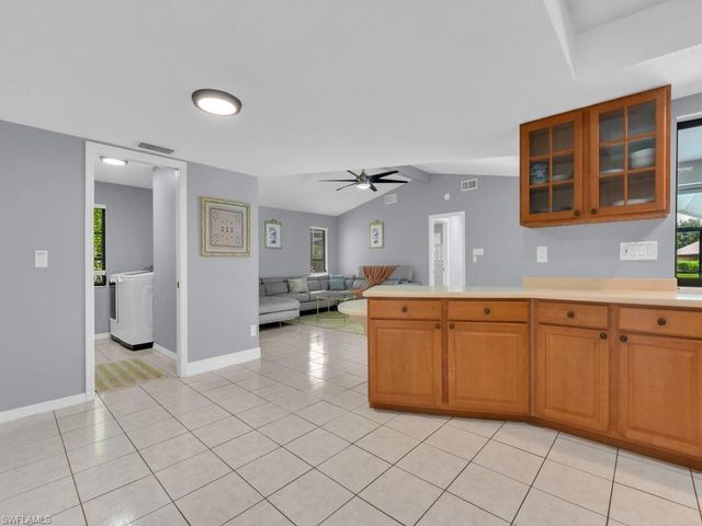 4809 13th AVE, Cape Coral, FL 33914