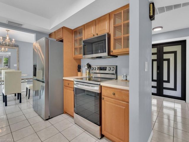 4809 13th AVE, Cape Coral, FL 33914