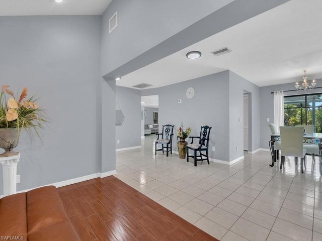4809 13th AVE, Cape Coral, FL 33914