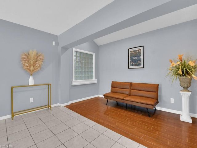 4809 13th AVE, Cape Coral, FL 33914