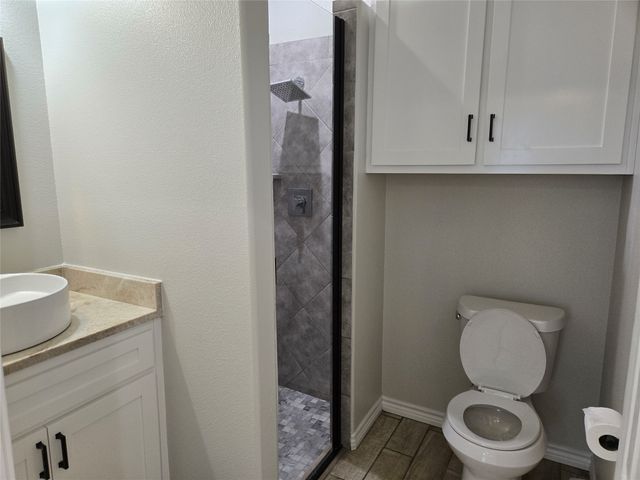 3704 Canyon Road, Granbury, TX 76049