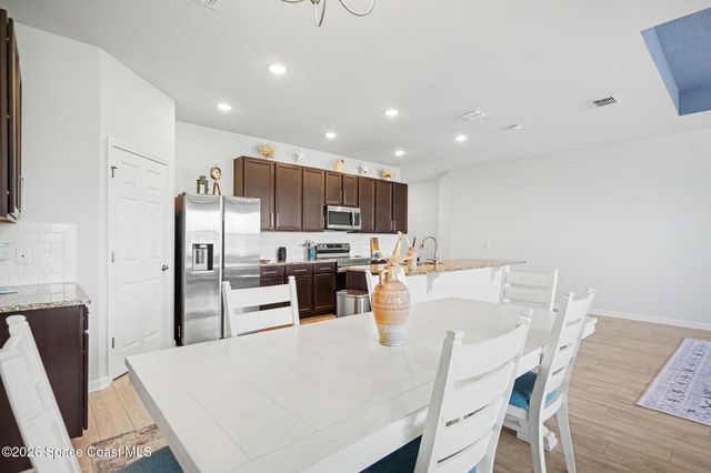 947 Corbin Circle SW, Palm Bay, FL 32908