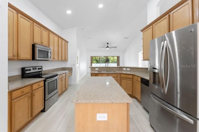 6249 TWIN BRIDGES DRIVE, Zephyrhills, FL 33541