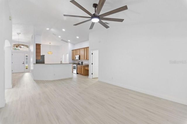 6249 TWIN BRIDGES DRIVE, Zephyrhills, FL 33541