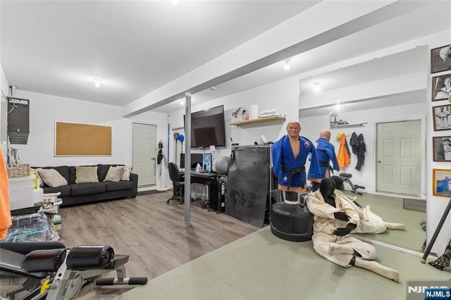 88 Avenue A, Lodi, NJ 07644