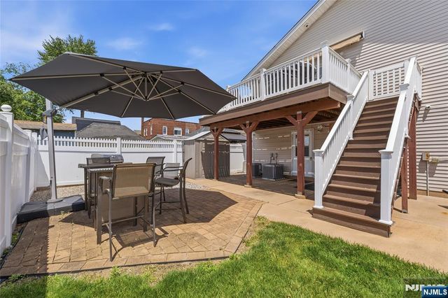 88 Avenue A, Lodi, NJ 07644