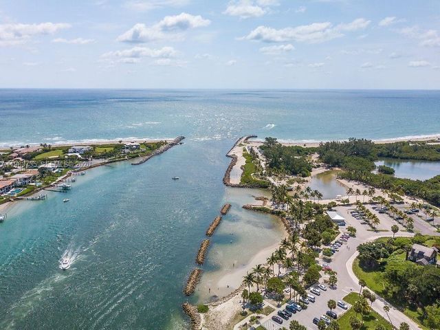 851 Saturn Street D, Jupiter, FL 33477