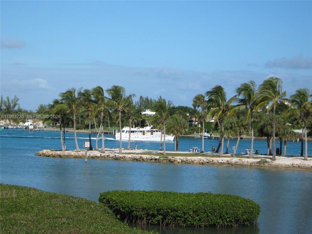 851 Saturn Street D, Jupiter, FL 33477