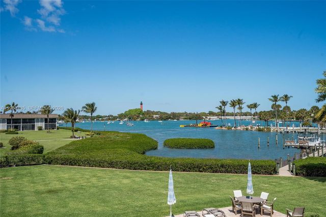 851 Saturn Street D, Jupiter, FL 33477