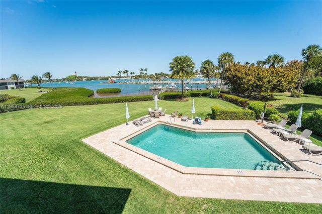 851 Saturn Street D, Jupiter, FL 33477