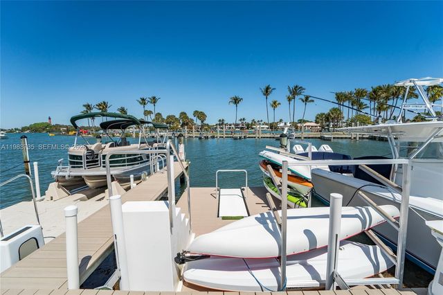 851 Saturn Street D, Jupiter, FL 33477