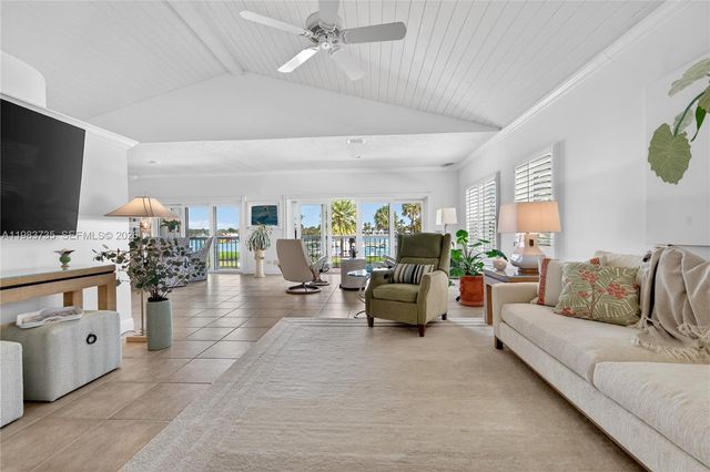 851 Saturn Street D, Jupiter, FL 33477