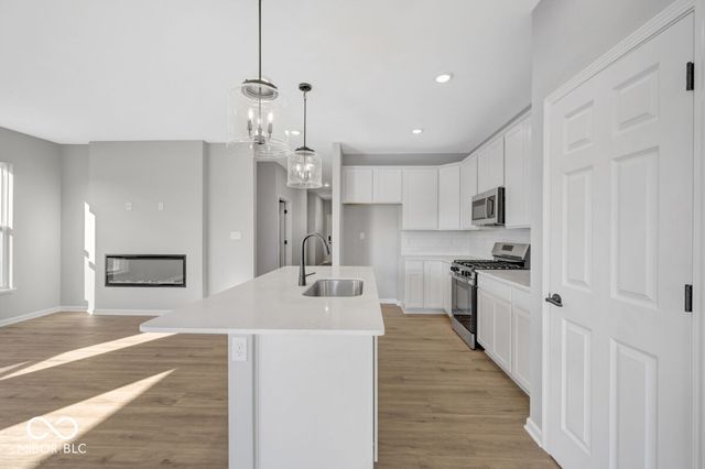 10609 Mangrove Drive, Indianapolis, IN 46239