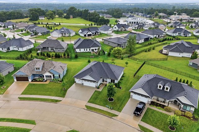 1224 SHORE ACRES LP, Columbia, MO 65201