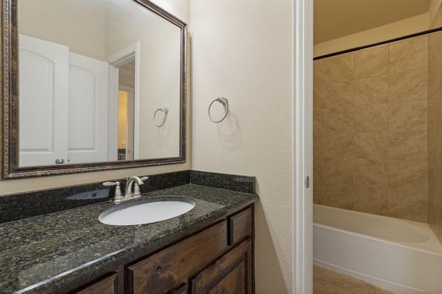 6100 Mickelson Way, Mckinney, TX 75070