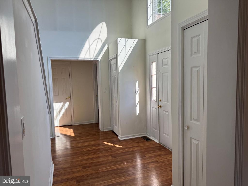 40 VALLEY VIEW DR, LANGHORNE, PA 19053 — photo 2