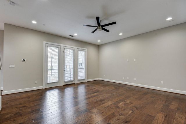 607 Sydnor Street, Houston, TX 77020