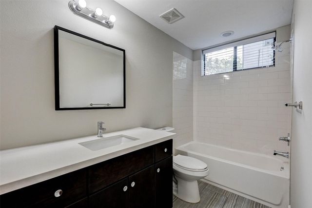 607 Sydnor Street, Houston, TX 77020