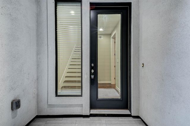 607 Sydnor Street, Houston, TX 77020