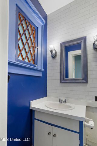 1704 N State Street, Jackson, MS 39202