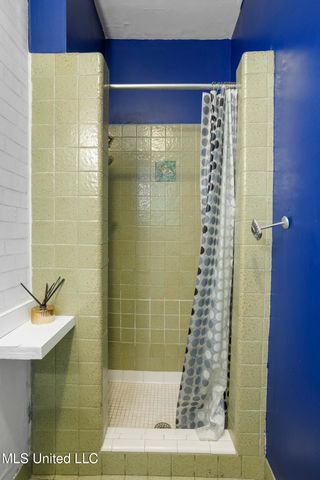 1704 N State Street, Jackson, MS 39202