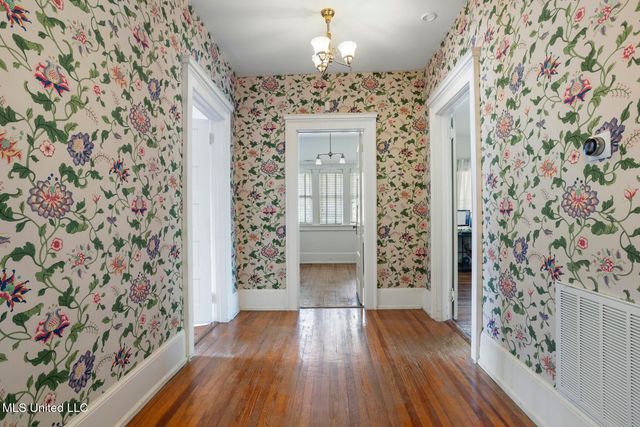 1704 N State Street, Jackson, MS 39202