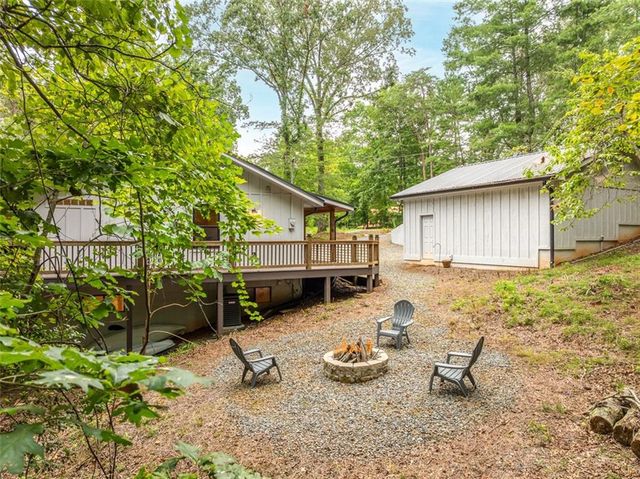 122 ACADIA Drive, Ellijay, GA 30540