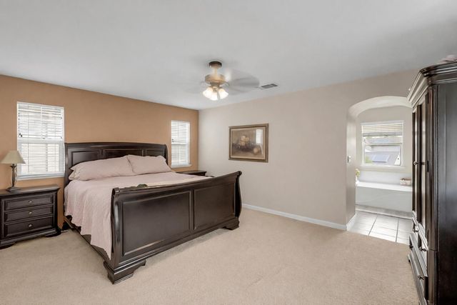 633 Castle Haven Dr, Tracy, CA 95377