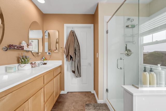 633 Castle Haven Dr, Tracy, CA 95377