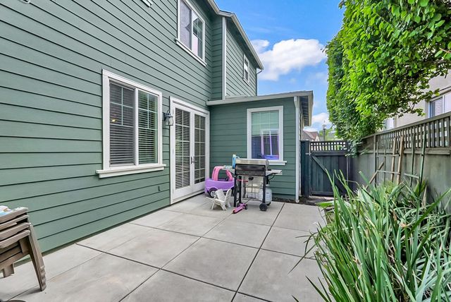 633 Castle Haven Dr, Tracy, CA 95377